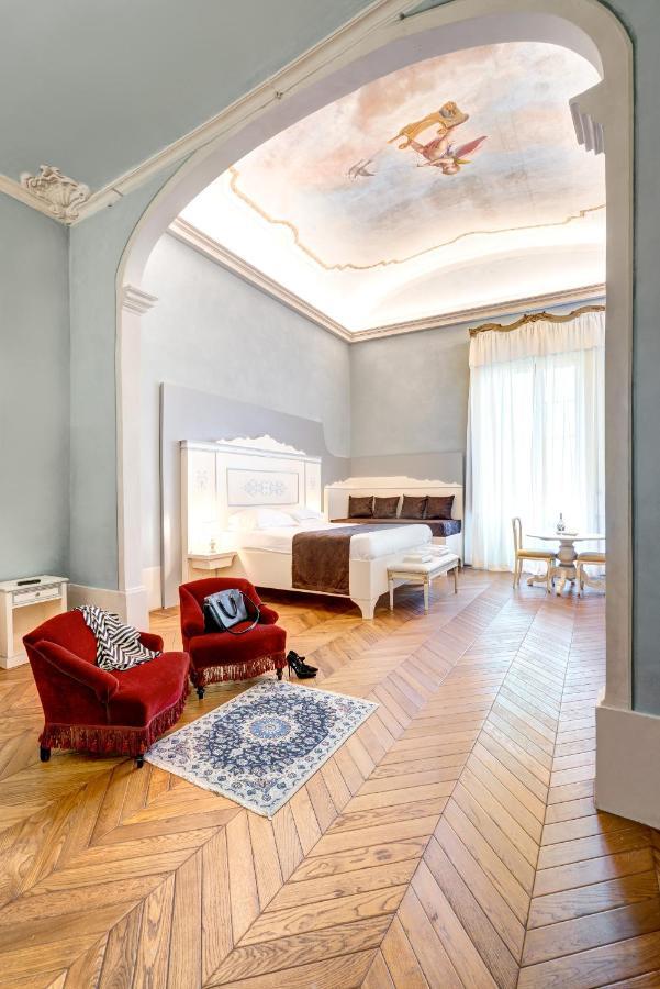 Palazzo D'Oltrarno - Residenza D'Epoca Bed & Breakfast Florence Exterior photo