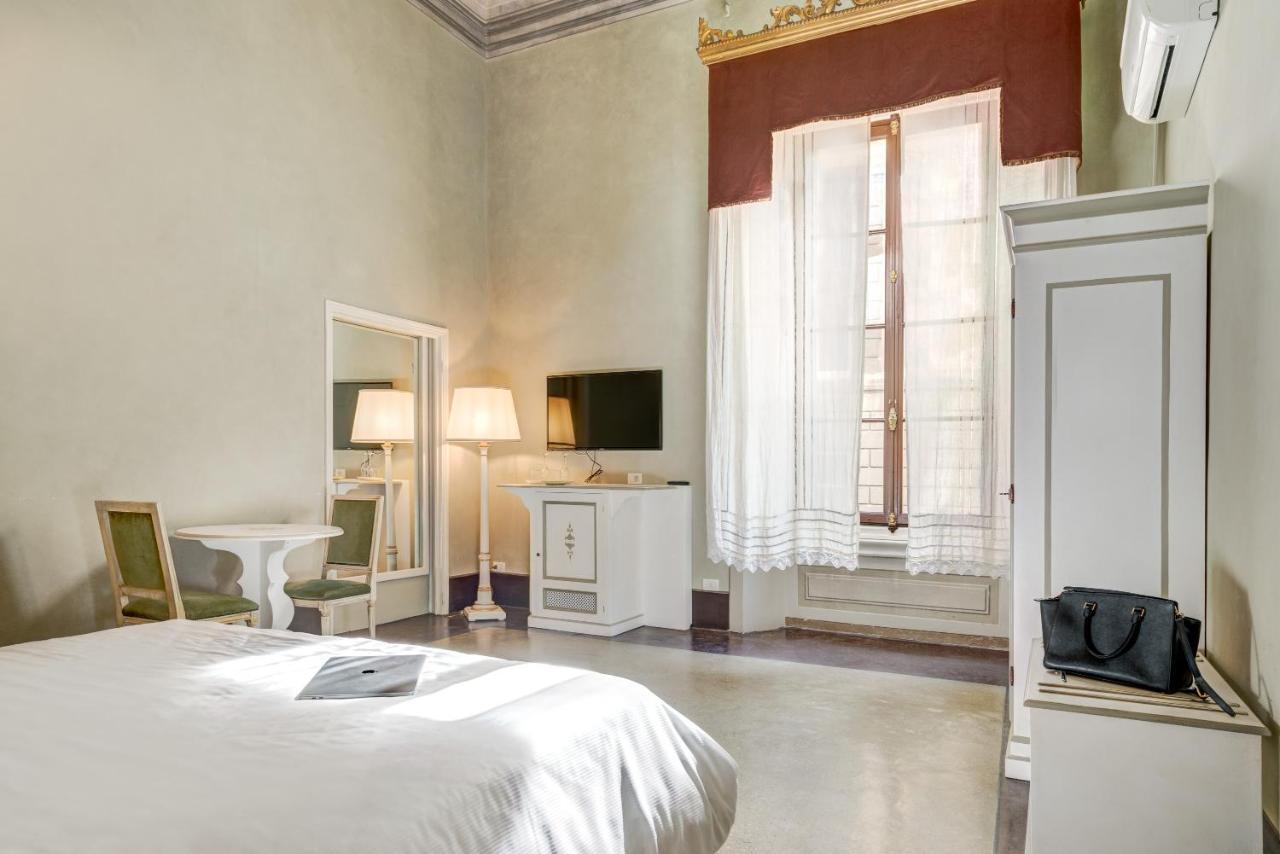 Palazzo D'Oltrarno - Residenza D'Epoca Bed & Breakfast Florence Exterior photo